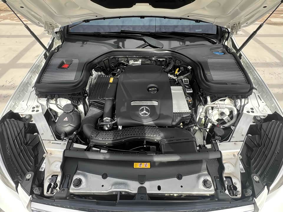 Mercedes-Benz GLC Mercedes-Benz GLC