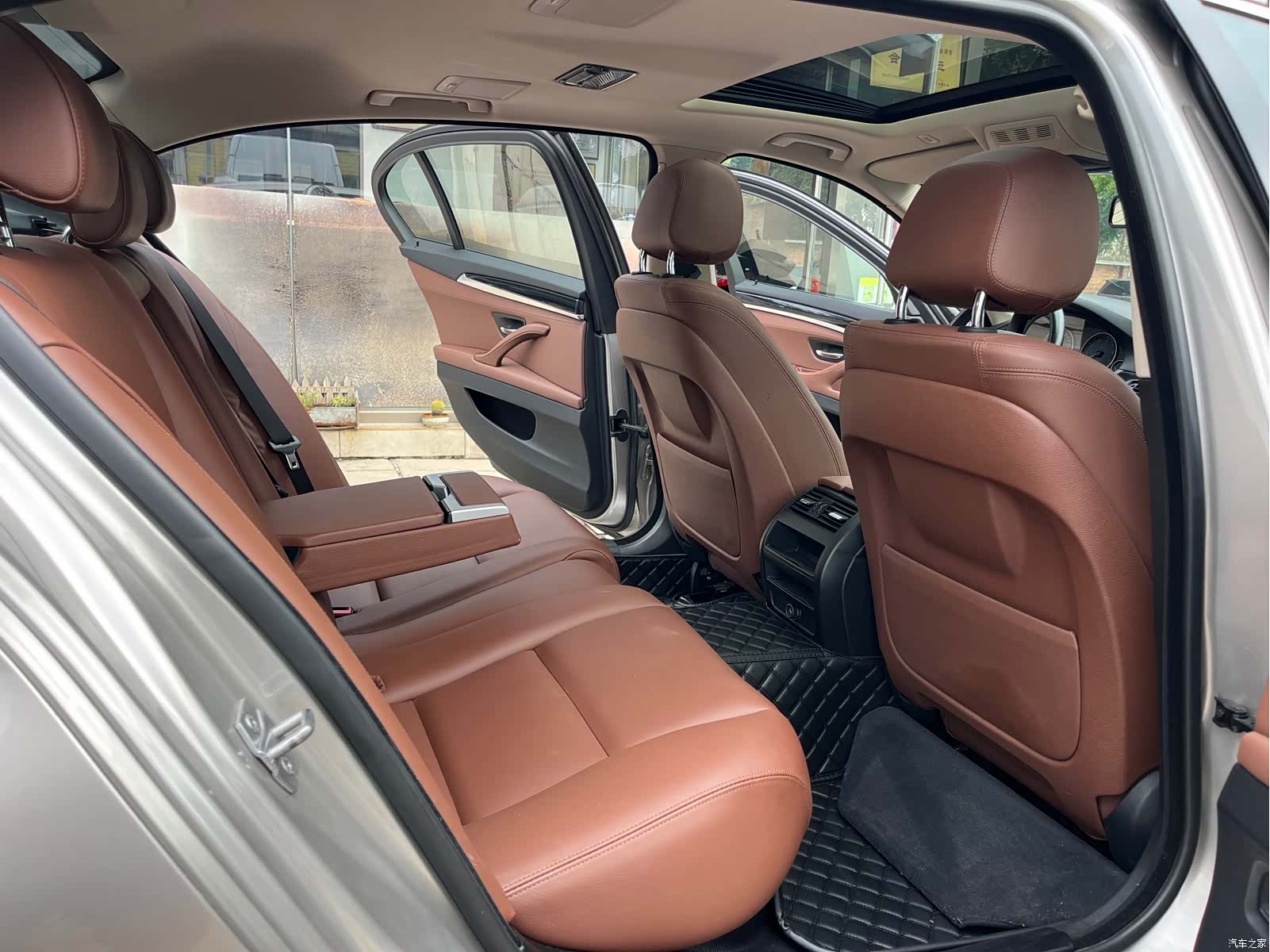 BMW 5 Series, 2016 15