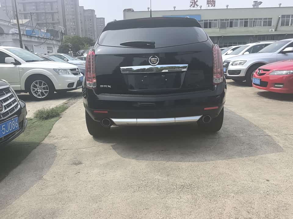 Cadillac SRX