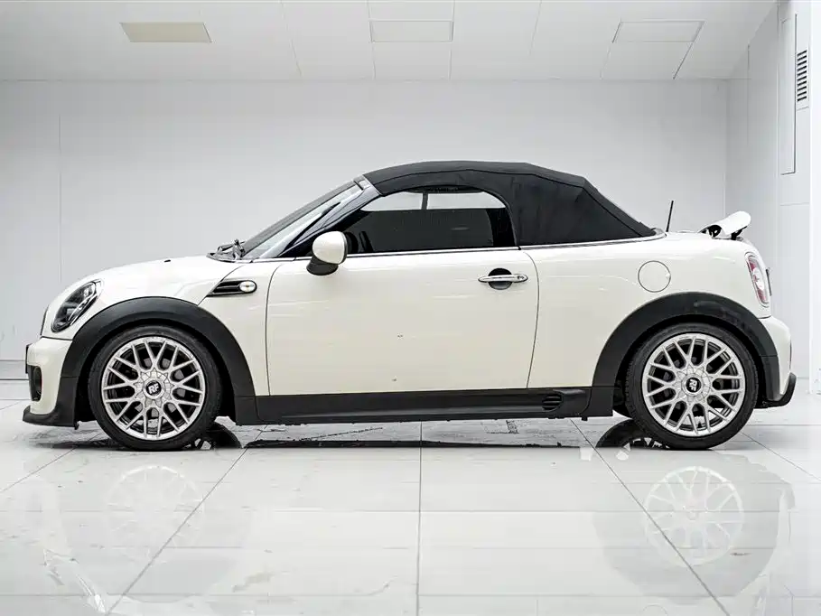 MINI ROADSTER