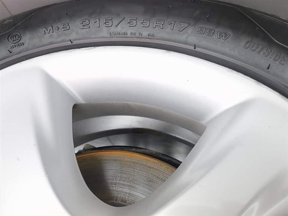 Toyota Reiz