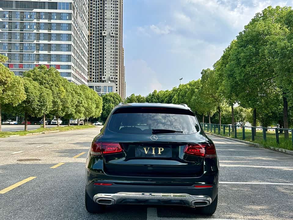 Mercedes-Benz GLC Mercedes-Benz GLC