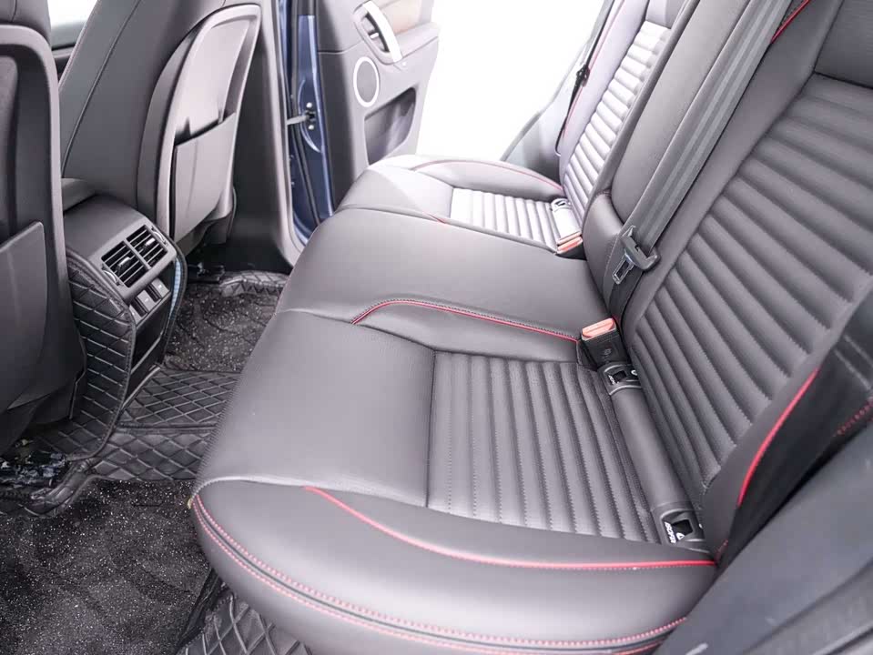 Land Rover Discover sports