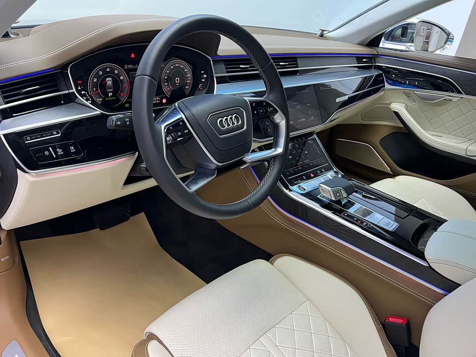 Audi A8 Audi A8