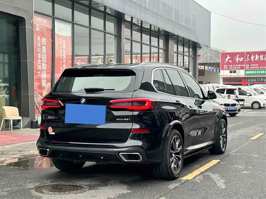 BMW X5 (imported)