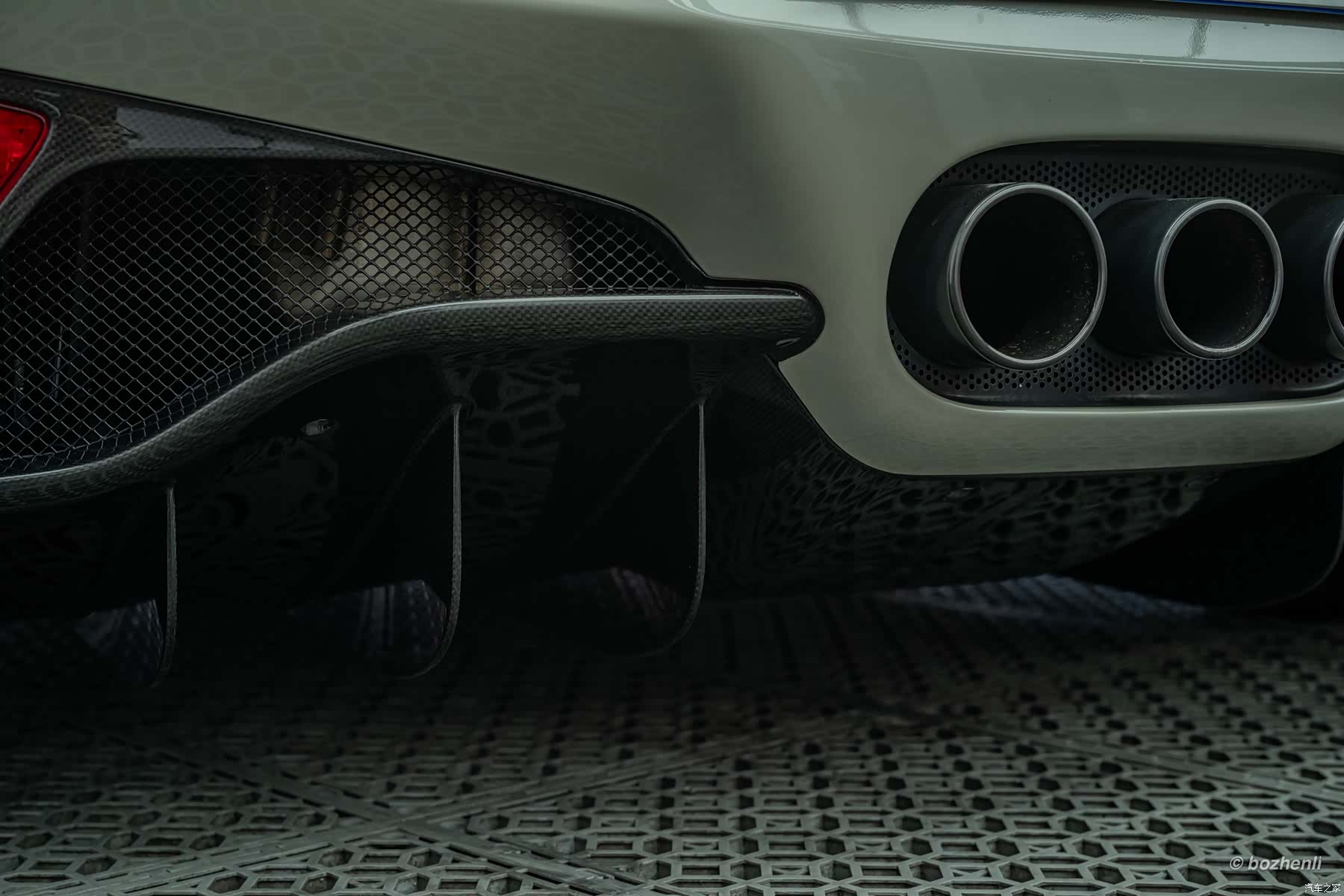 Ferrari 458, 2012 3