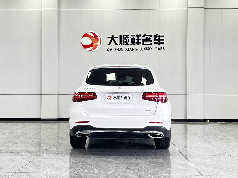 Mercedes-Benz GLC Mercedes-Benz GLC