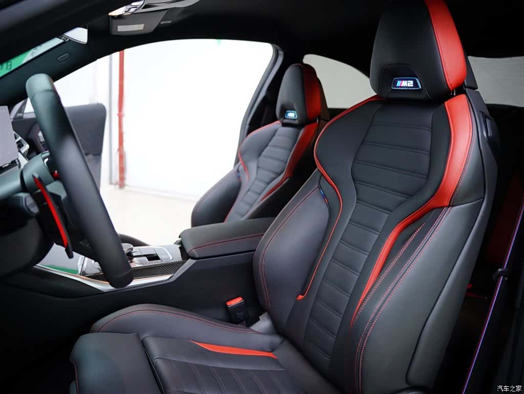 BMW M2, 2026 24