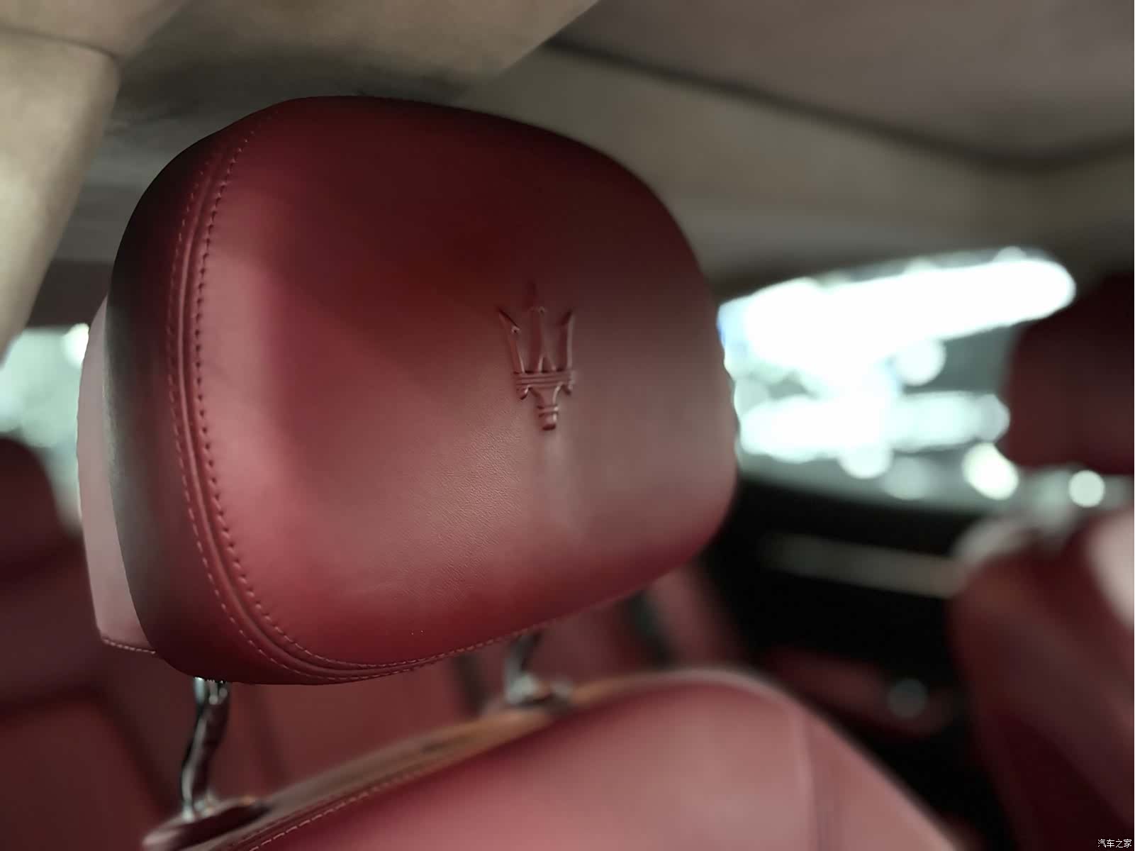 Maserati Ghibli, 2015 11