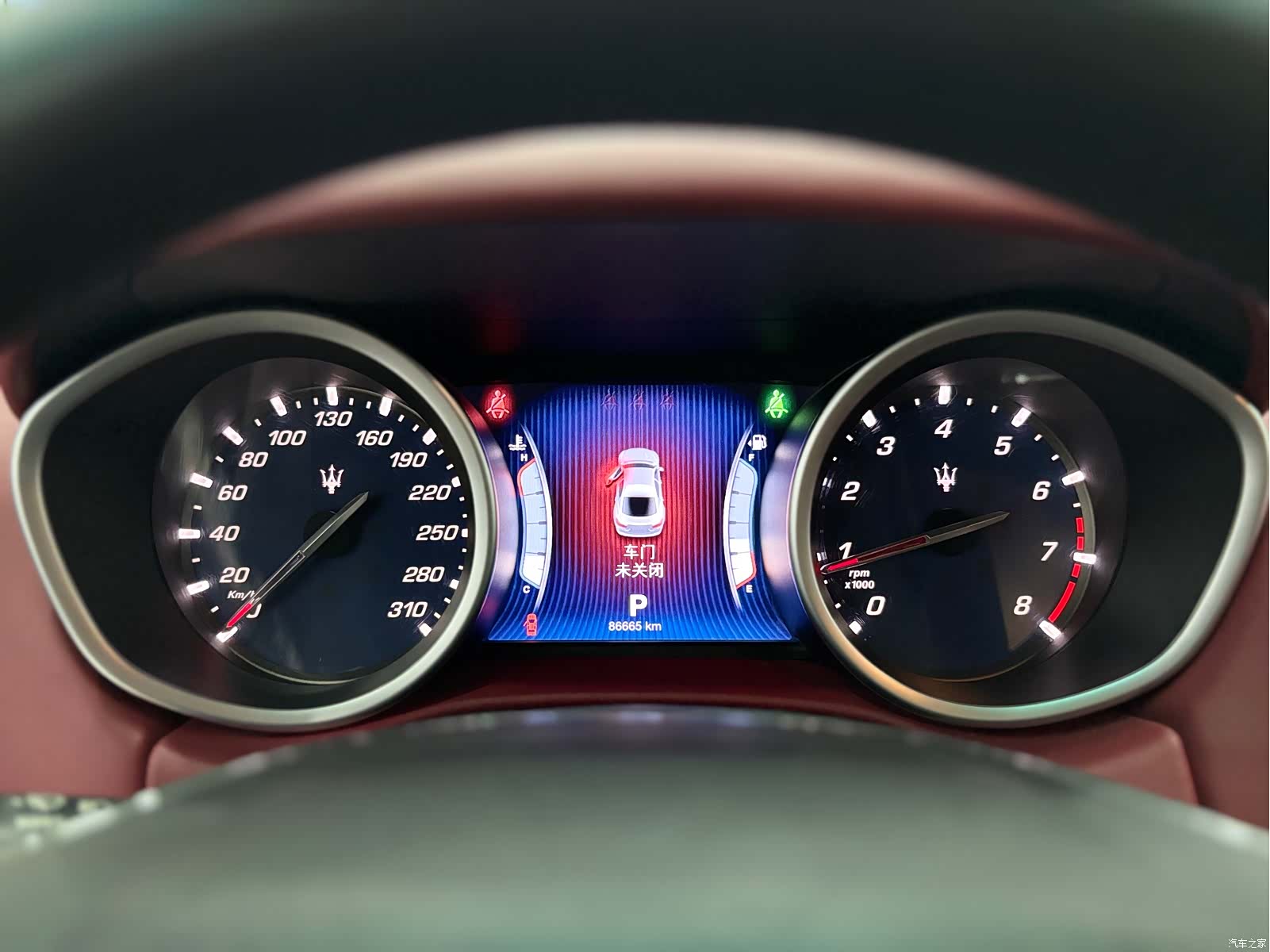 Maserati Ghibli, 2015 все фото