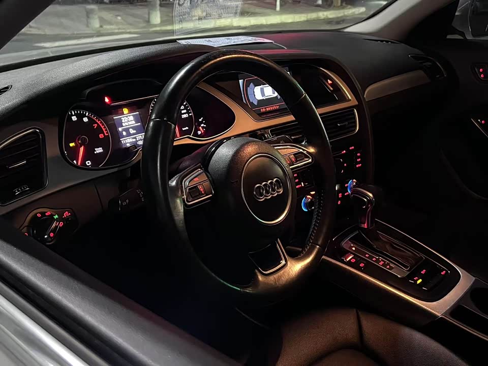 Audi A4L