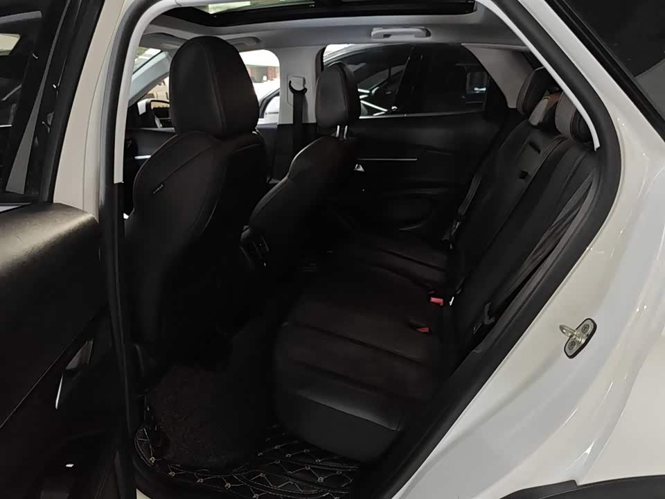 Peugeot 4008 Peugeot 4008