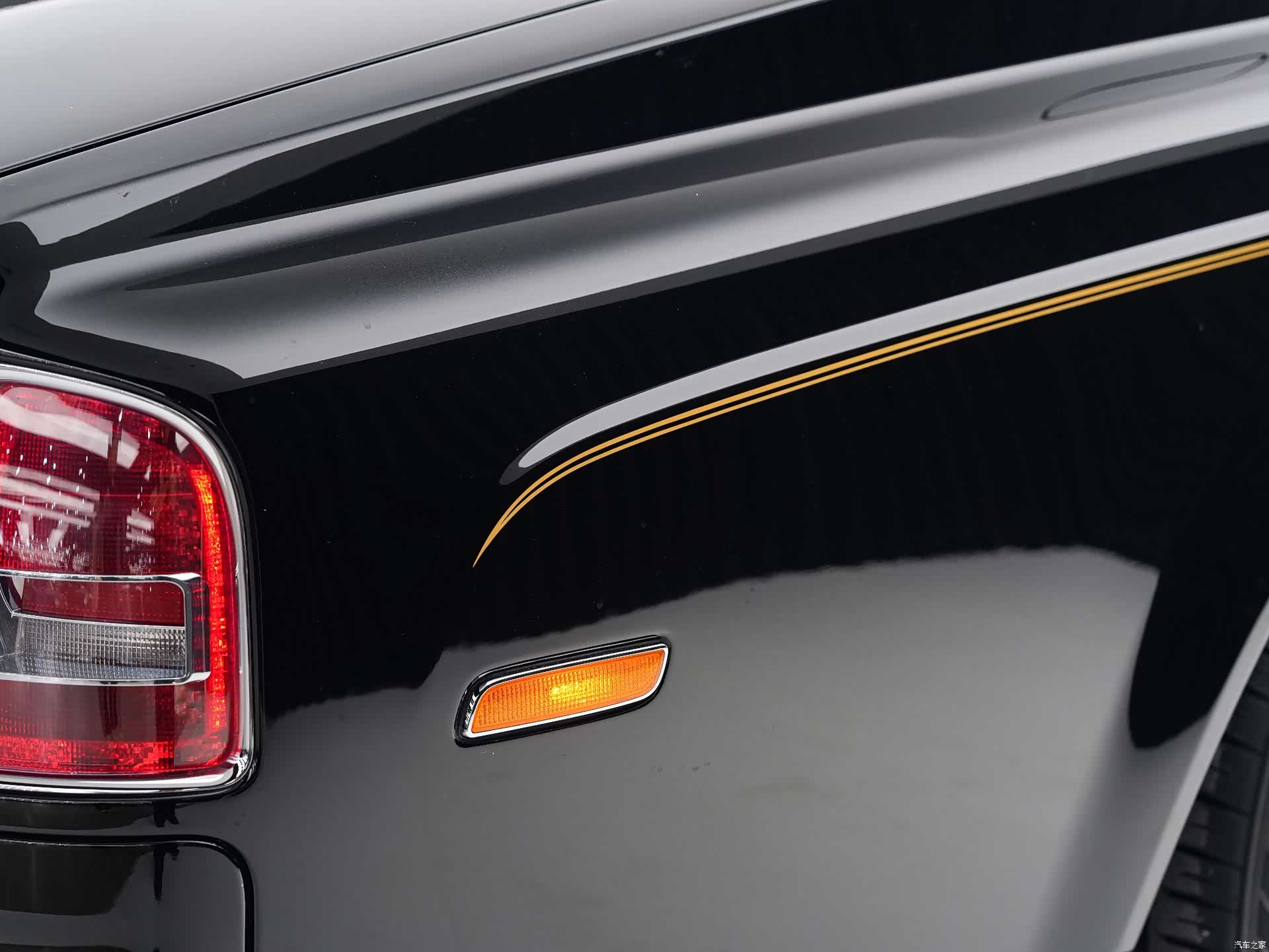 Rolls-Royce Phantom, 2010 16