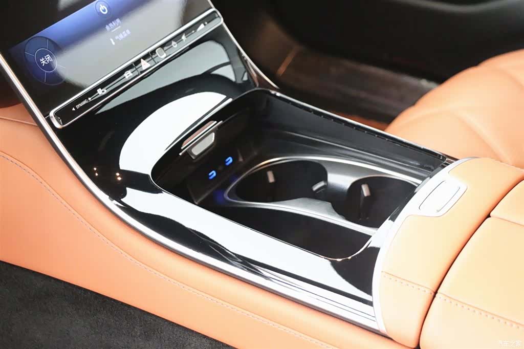 Maybach S-Class, 2023 15