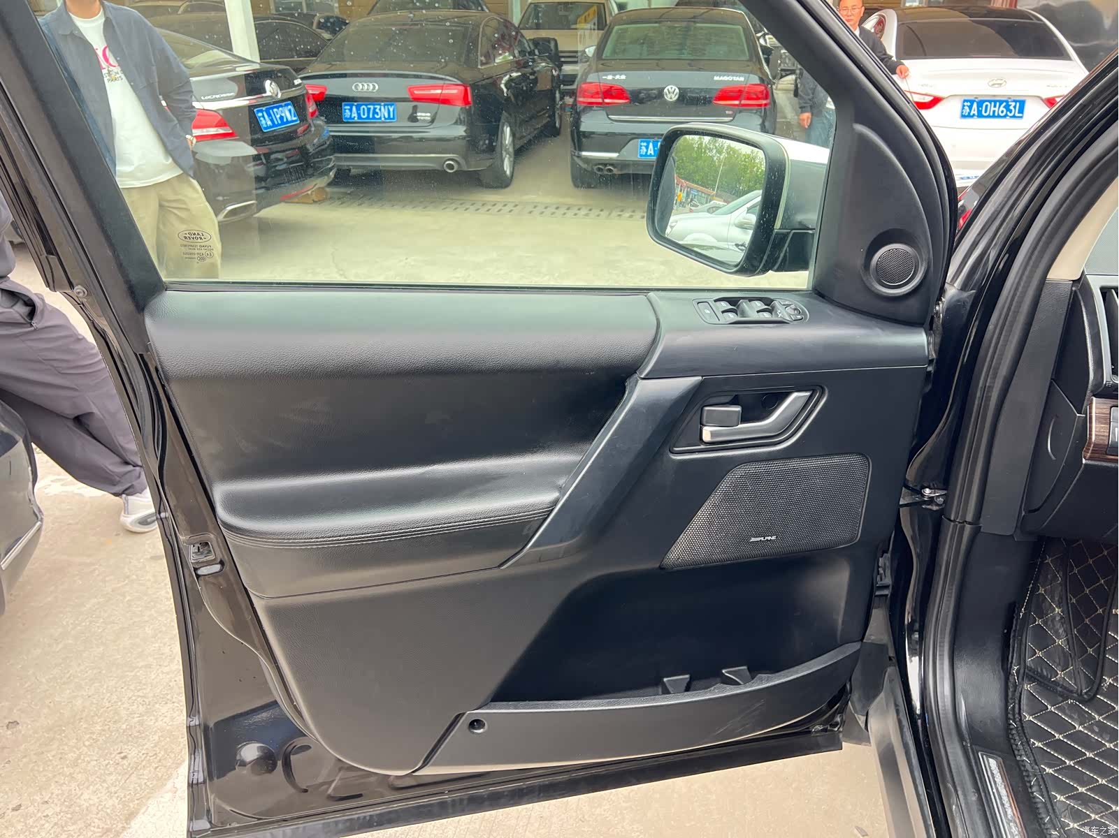 Land Rover SD4, 2011 6