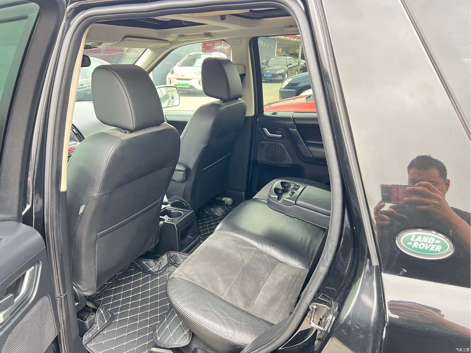 Land Rover SD4, 2011 13