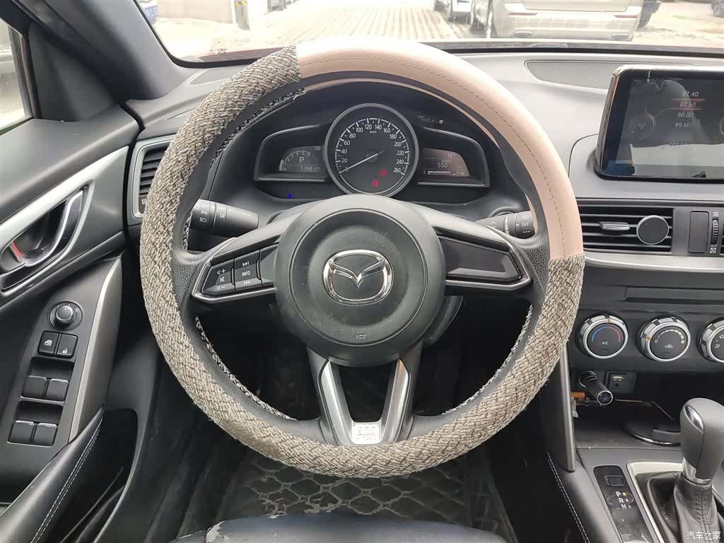 Mazda CX-4, 2018 3