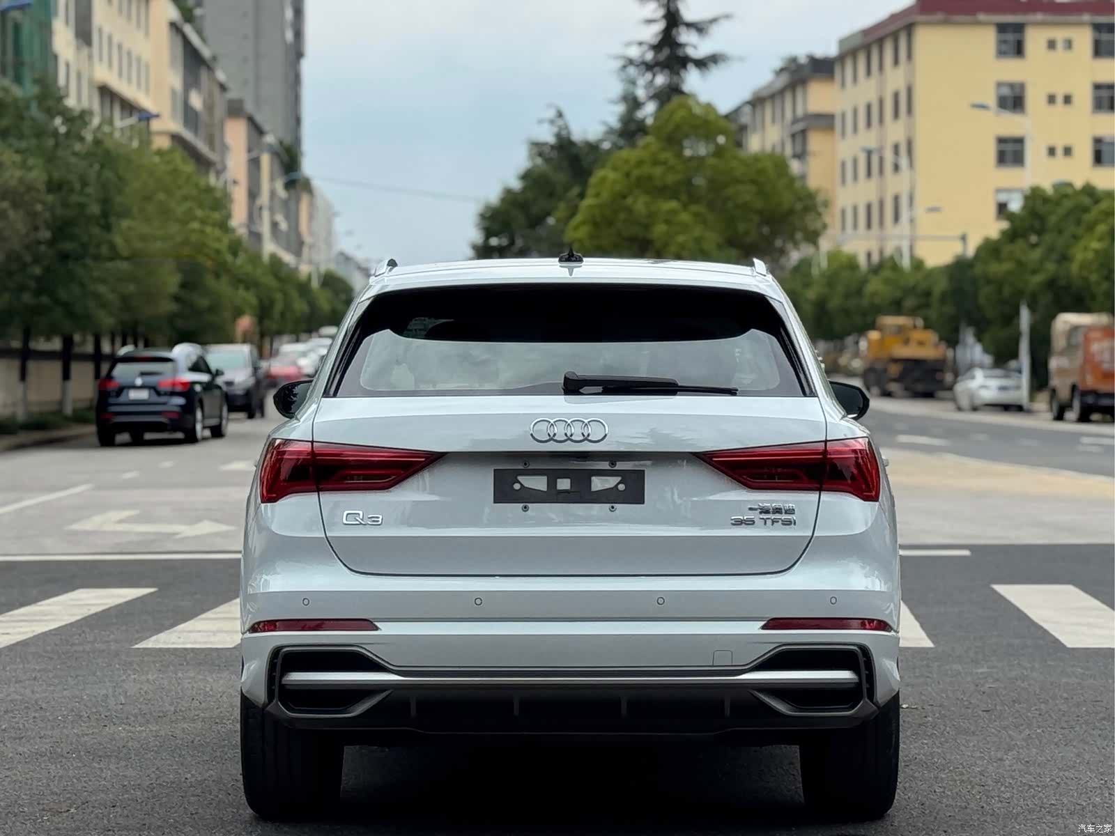 Audi Q3, 2019 все фото