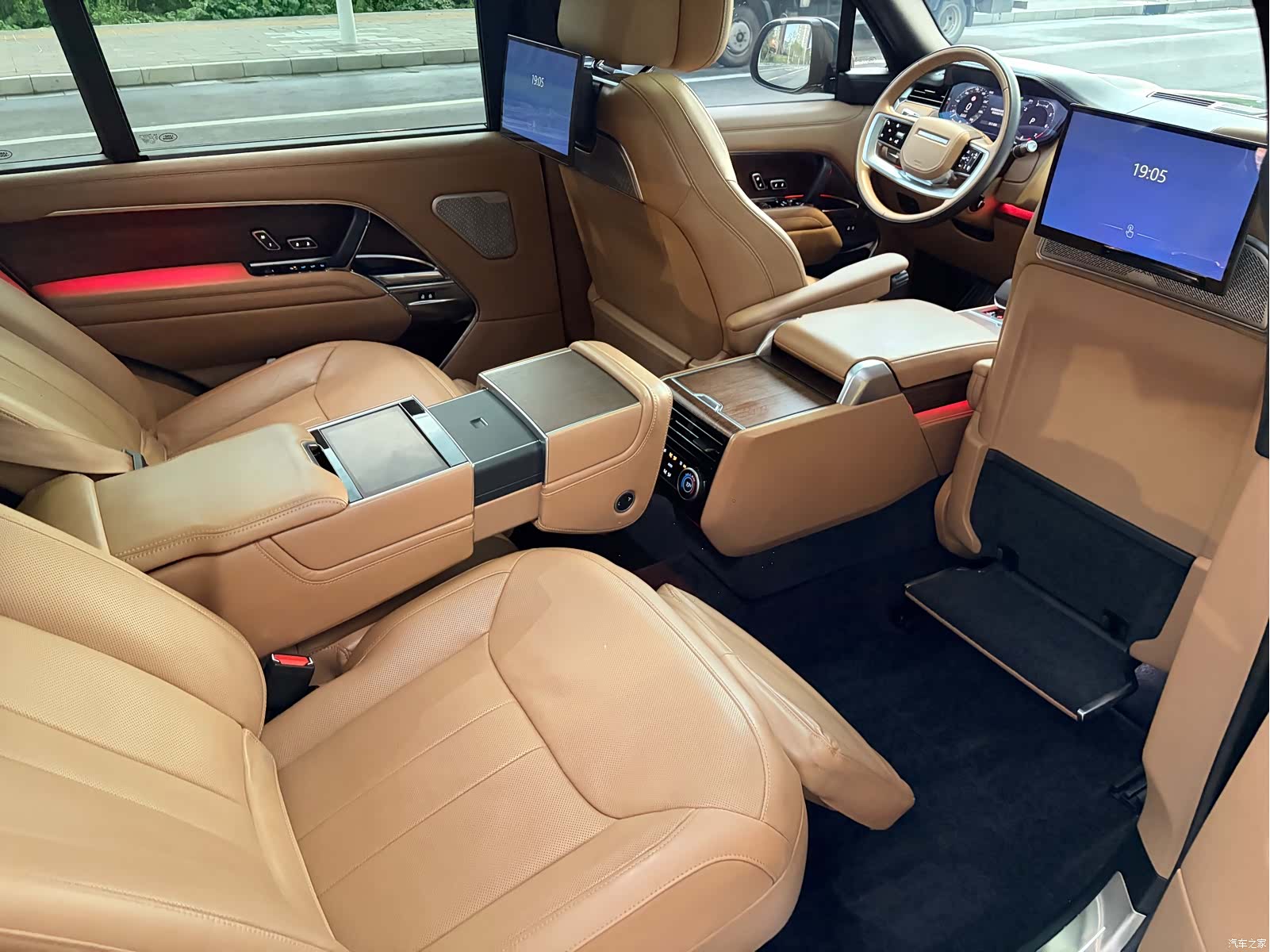 Land Rover Range Rover, 2023 12
