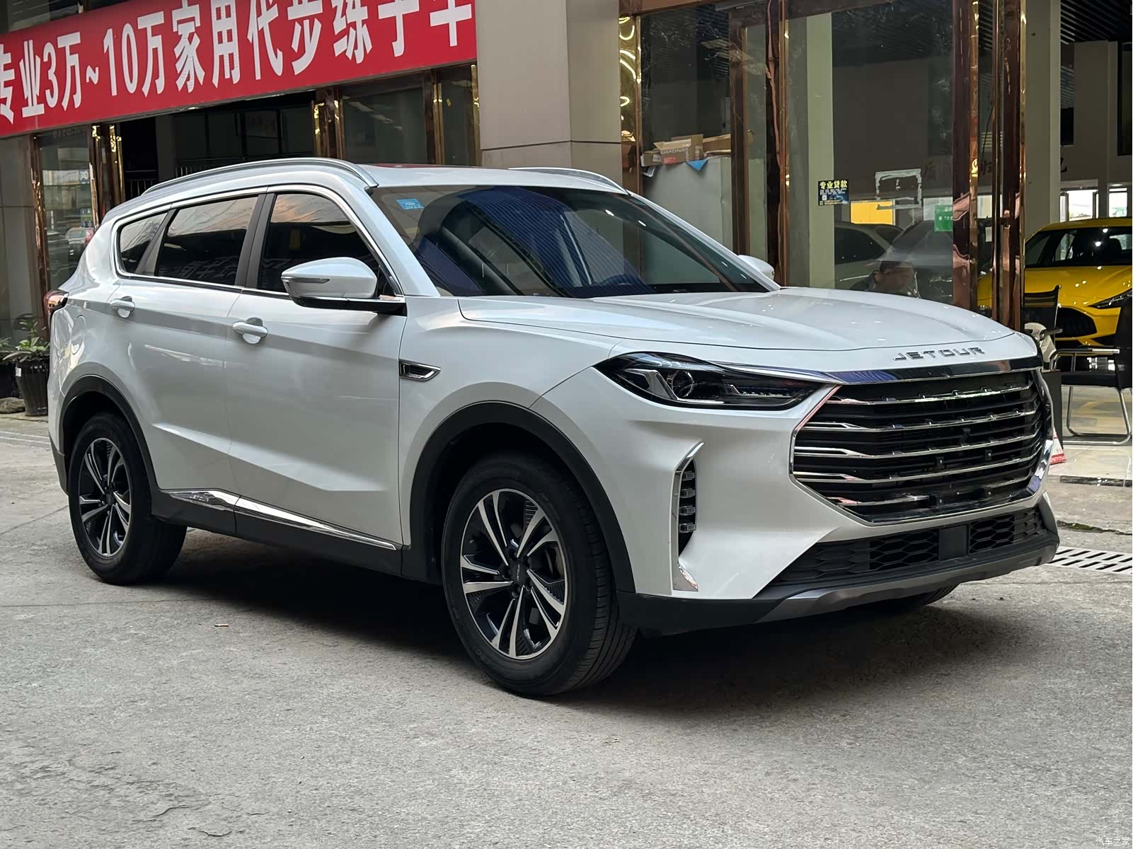 Jetour X70, 2021 3