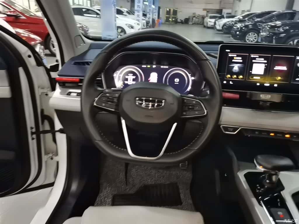 Geely Preface, 2022 11