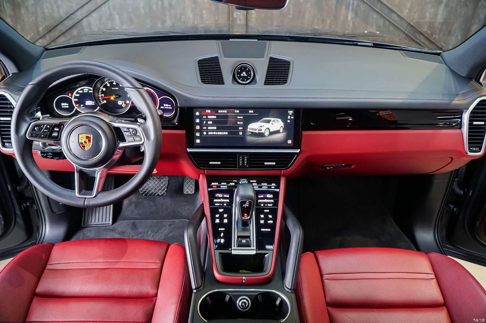 Porsche Cayenne, 2022 14