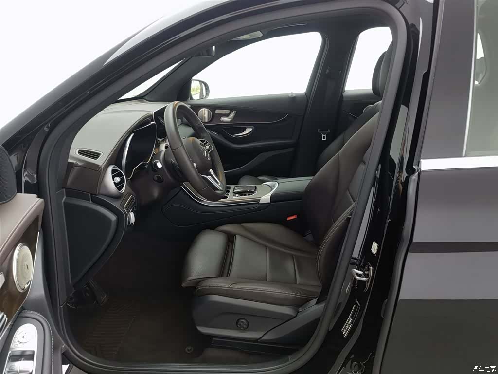 Mercedes-Benz GLC, 2020 10