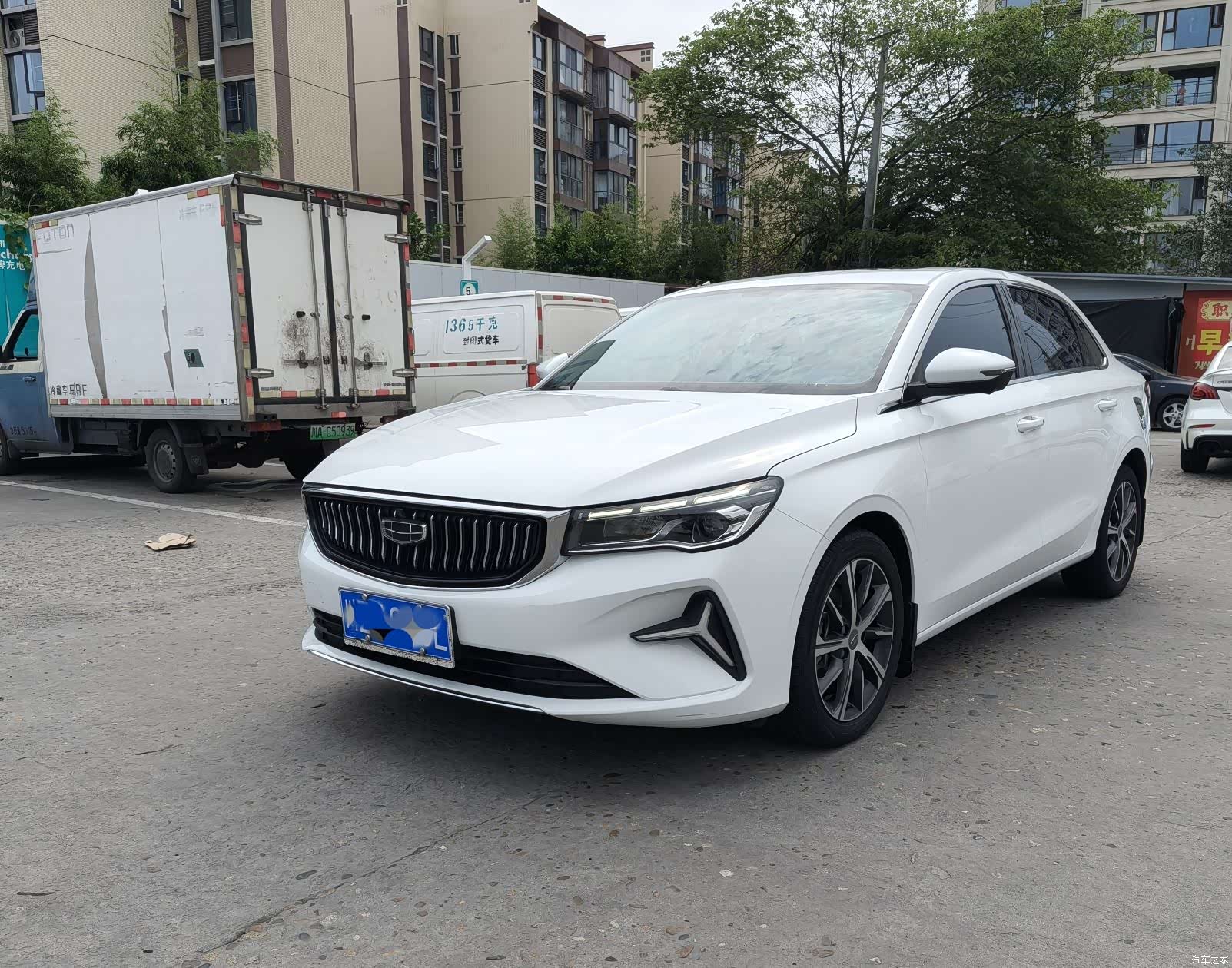 Geely Emgrand, 2022 1