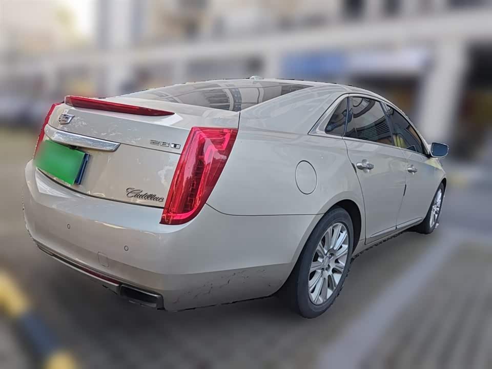 Cadillac XTS