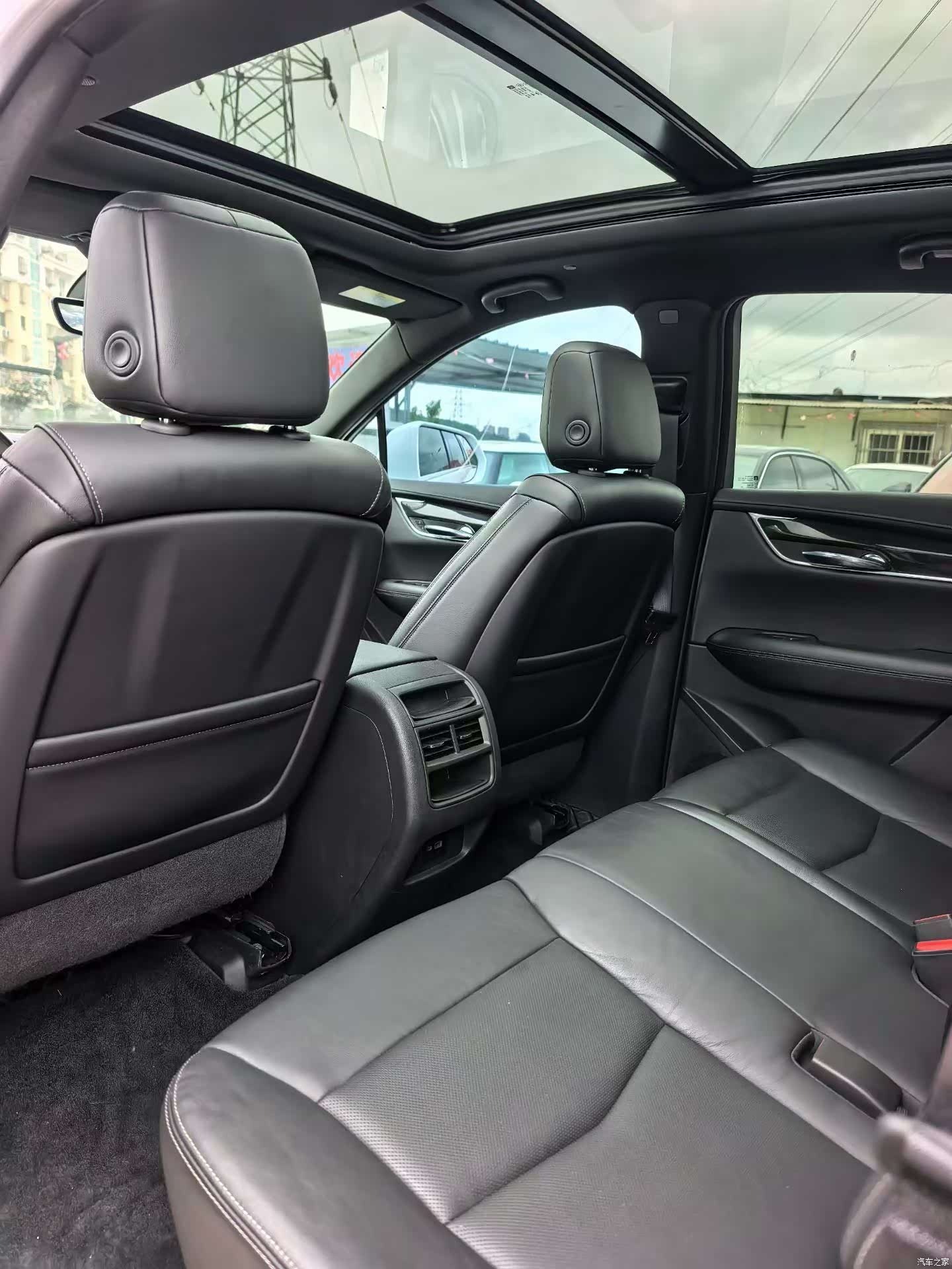 Cadillac XT5, 2020 8