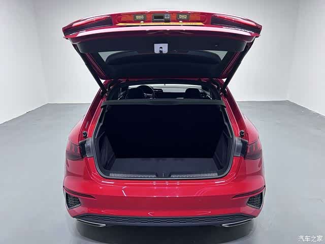 Audi A3, 2022 10