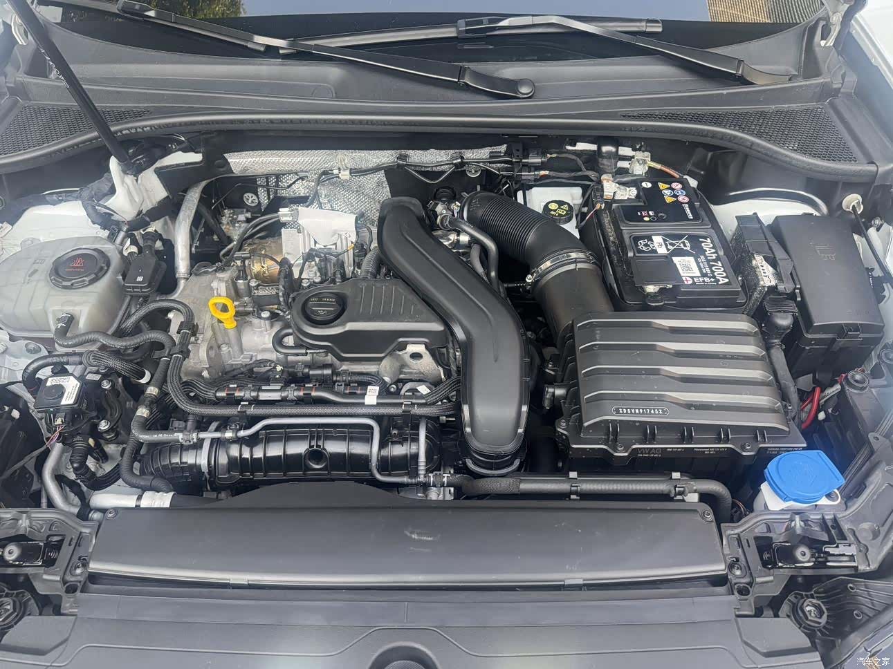 Audi Q3, 2024 10