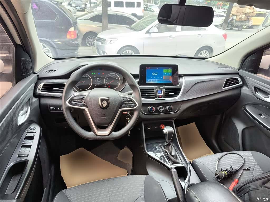 Wuling 730, 2019 10