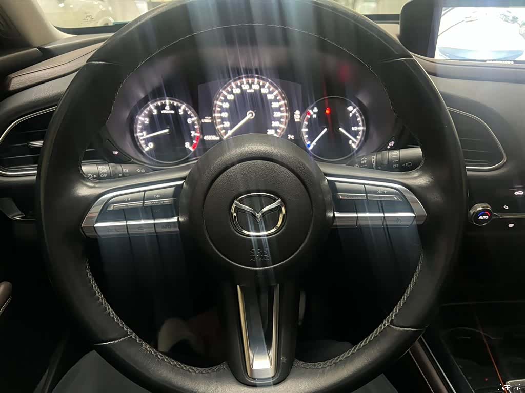 Mazda CX-30, 2021 12