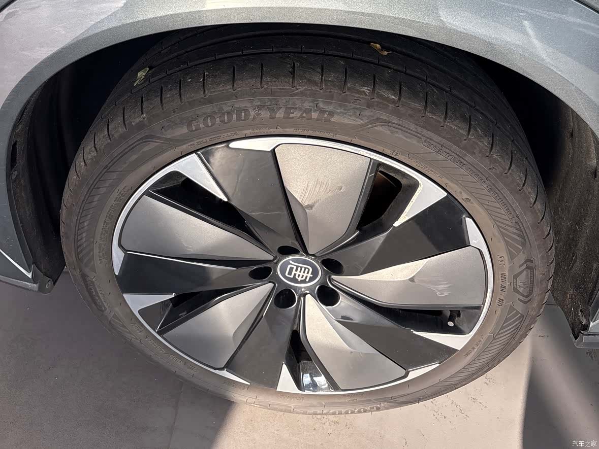 BYD Tang, 2025 7
