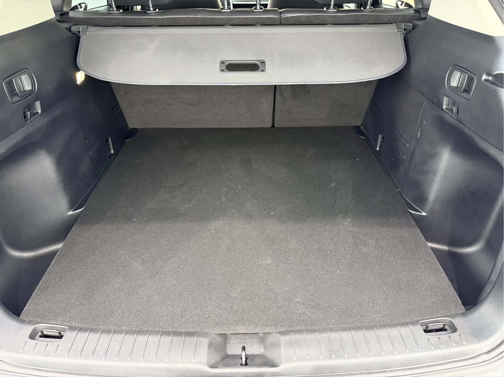 Mazda CX-50, 2023 17
