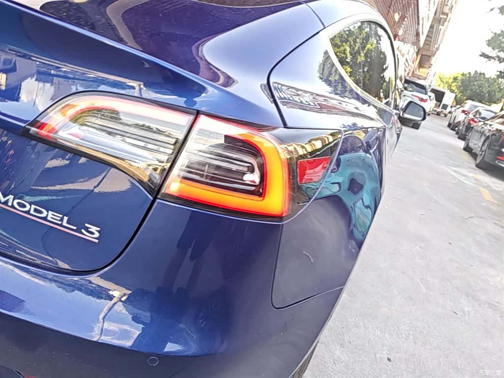 Tesla Model 3, 2020 8