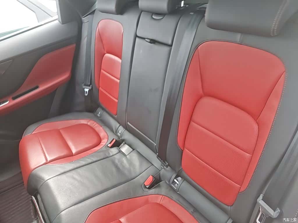 Jaguar F-PACE, 2017 17