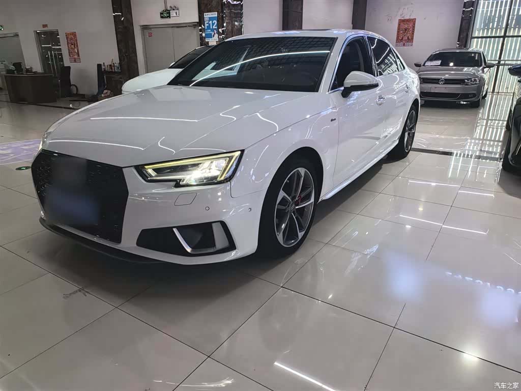 Audi A4L, 2019 3