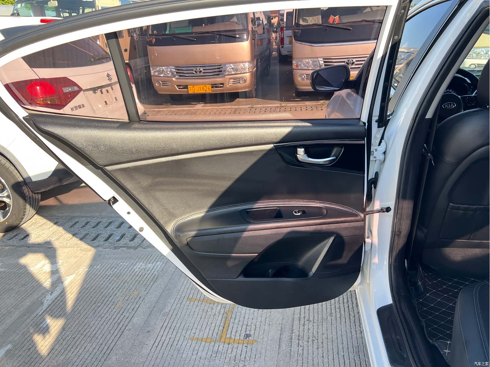 Kia K4, 2016 12