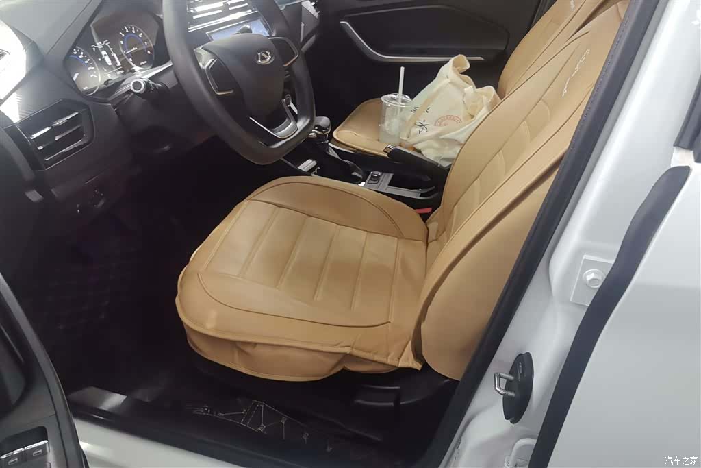 Chery 3x, 2025 9