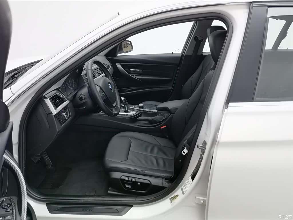 BMW 3 Series, 2015 10