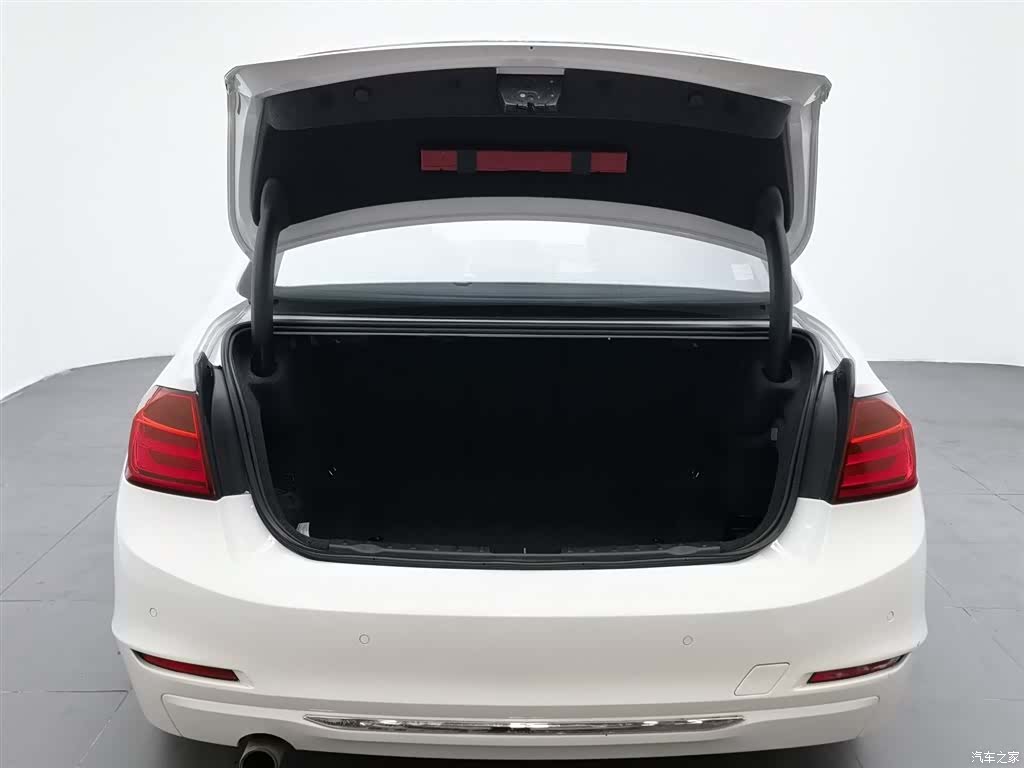 BMW 3 Series, 2015 16