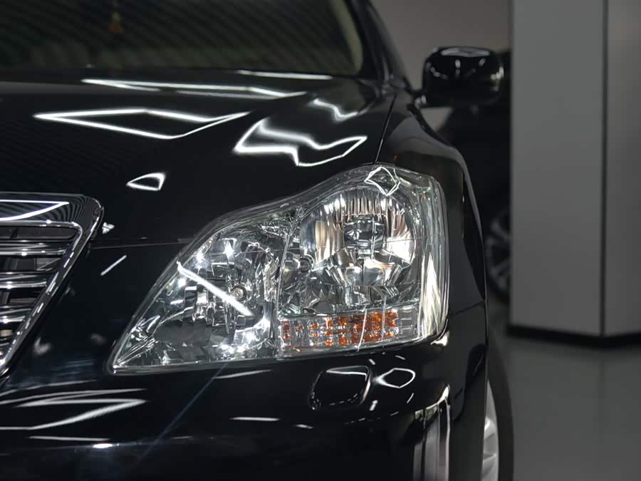 Toyota Crown 2006, фото 4