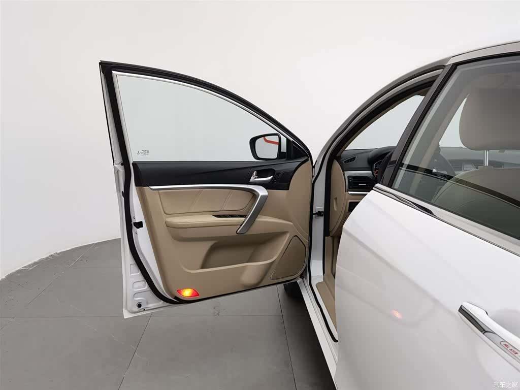 Geely Emgrand, 2017 8