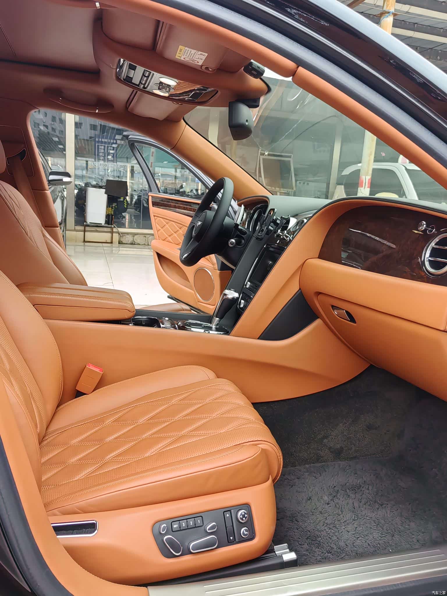 Bentley Flying Spur, 2016 8