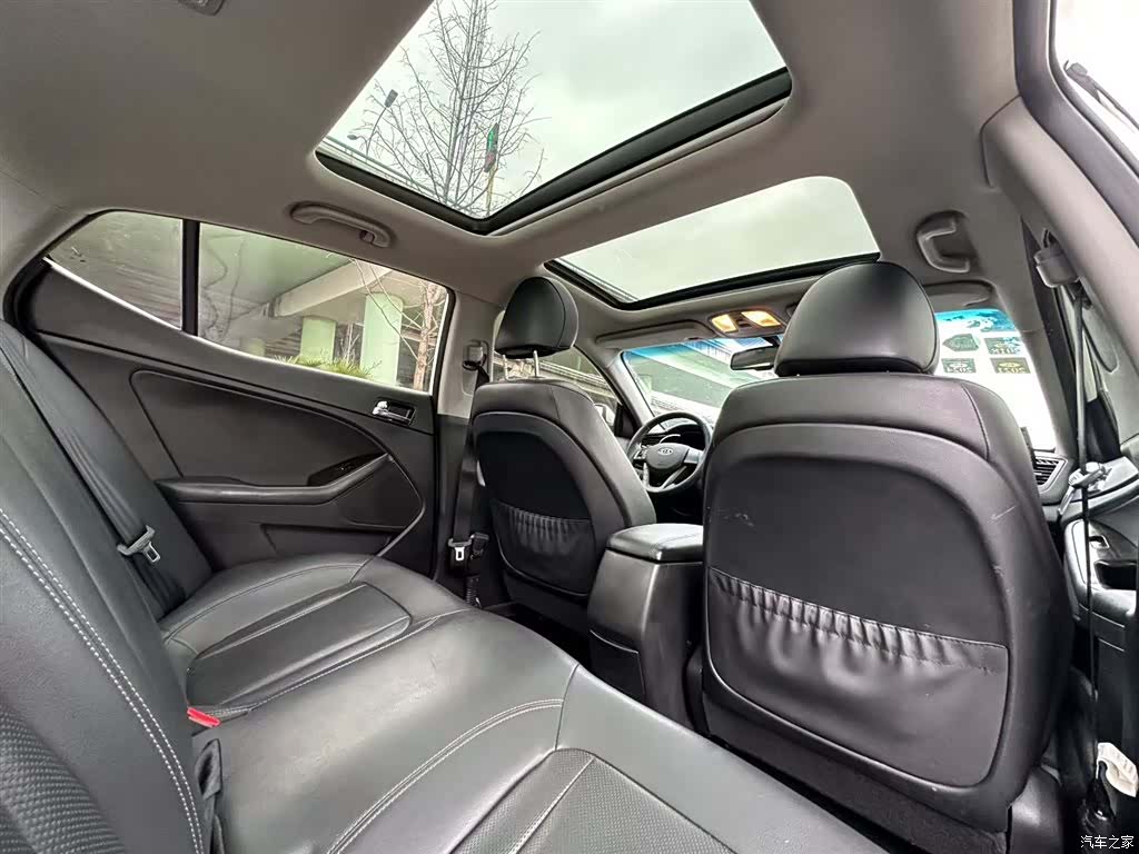 Kia K5, 2014 7