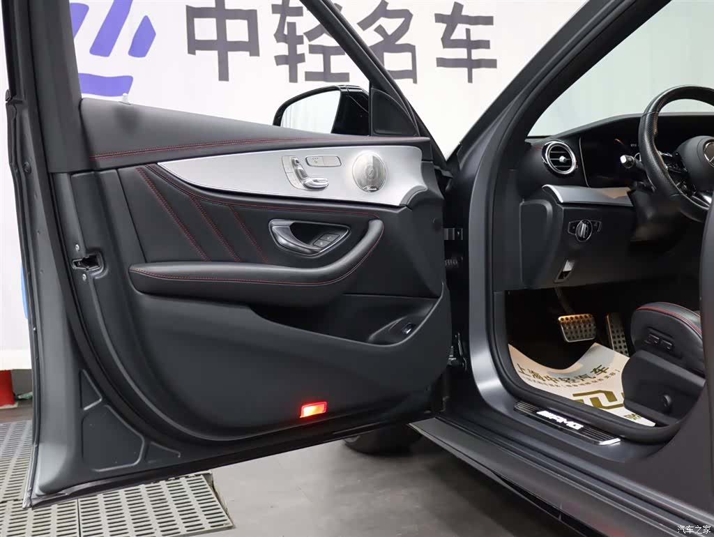 Mercedes-Benz E-Class, 2022 все фото