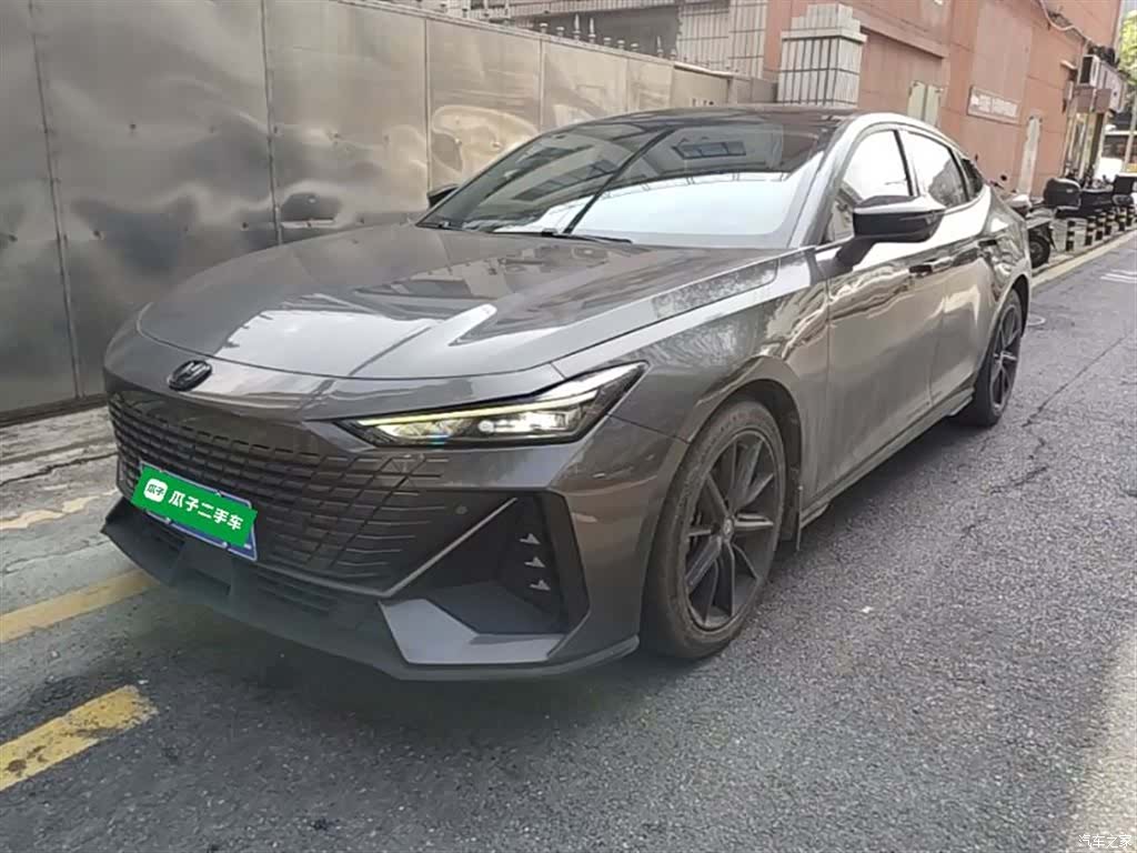 Changan UNI-V, 2023 1
