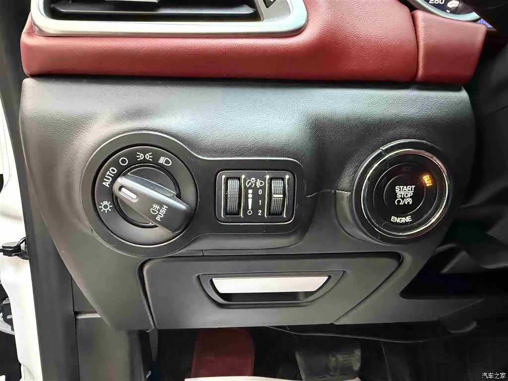 Maserati Ghibli, 2015 16